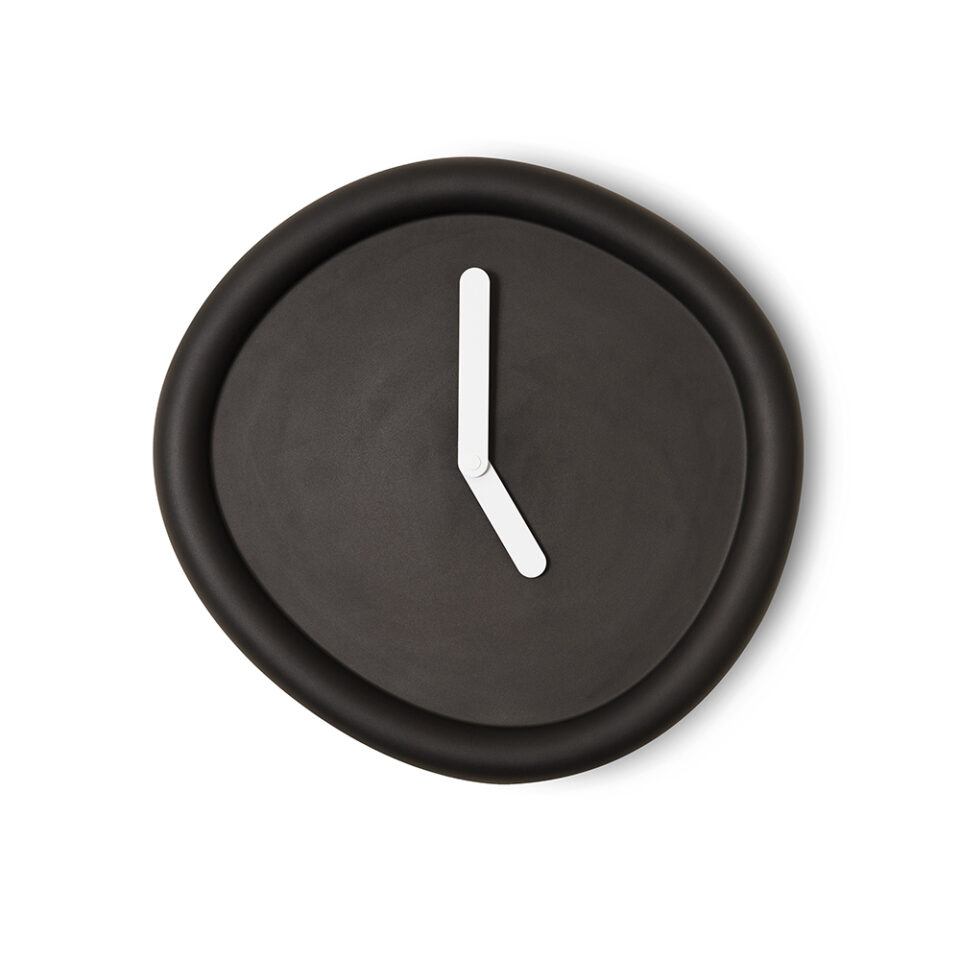 RC001_Werkwaardig_roundclock_black_front_1_Low
