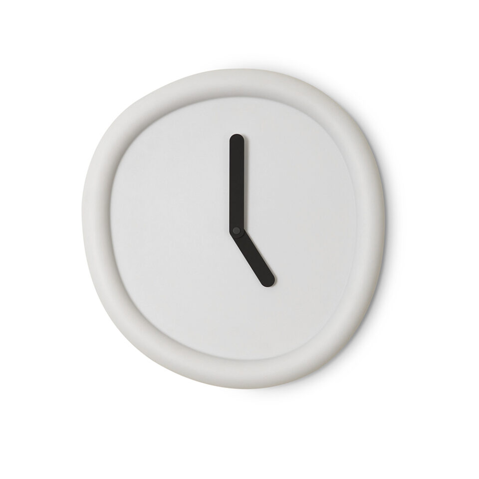 RC002_Werkwaardig_roundclock_lightgrey_front_3_Low