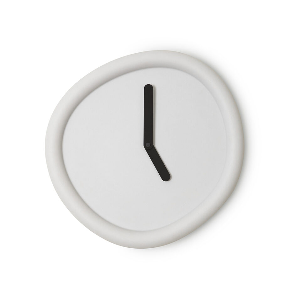 RC002_Werkwaardig_roundclock_lightgrey_front_5_Low