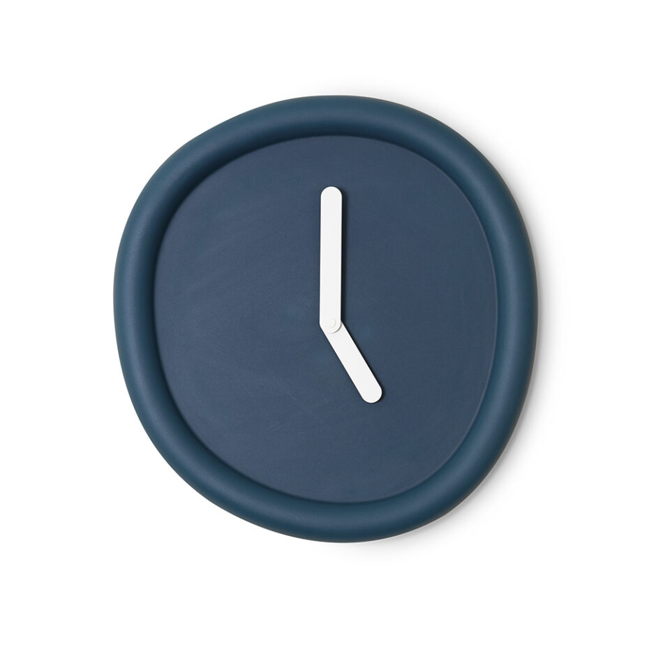 RC004_Werkwaardig_roundclock_deepblue_front_3_Low