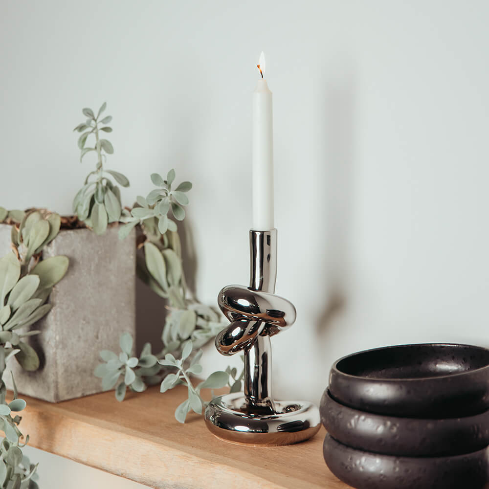 Werkwaardig KNOTTED CANDLEHOLDER silver