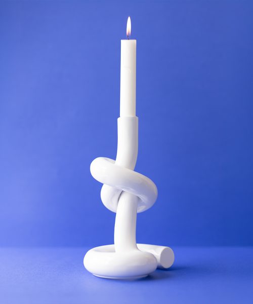 CAMPAIGN_Werkwaardig_KnottedCandleholder_KC001 White