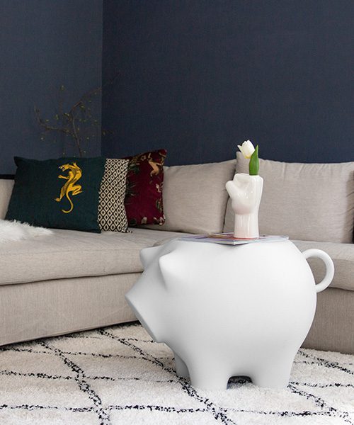 Werkwaardig_Sidepig_White_SP001_Fckvase_White_FV001_interior1